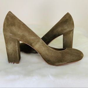Ann Taylor Emiline Suede Block Heel Pump Size 8